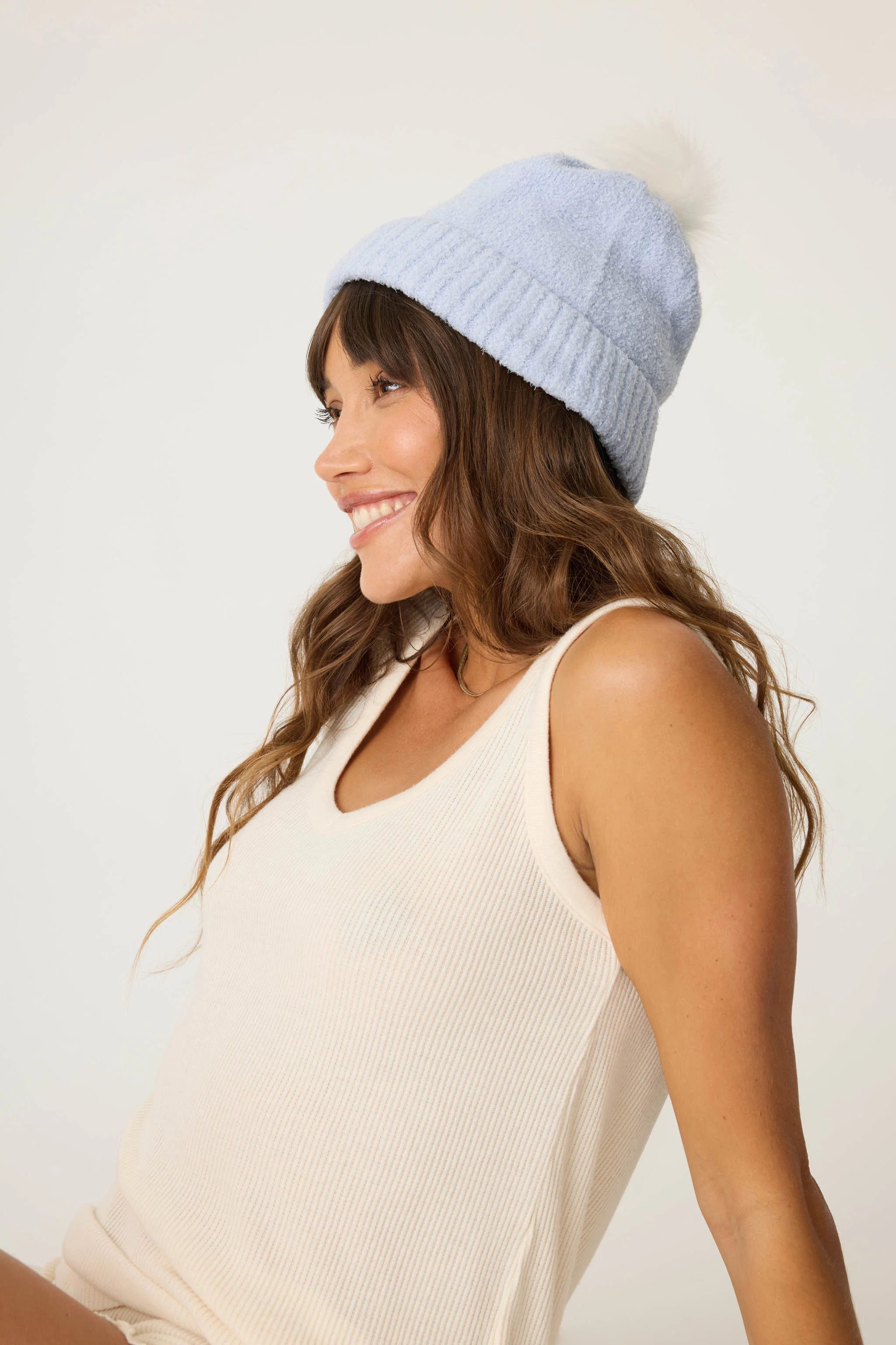 Après All Day Beanie & Sock Gift Set - Image 3