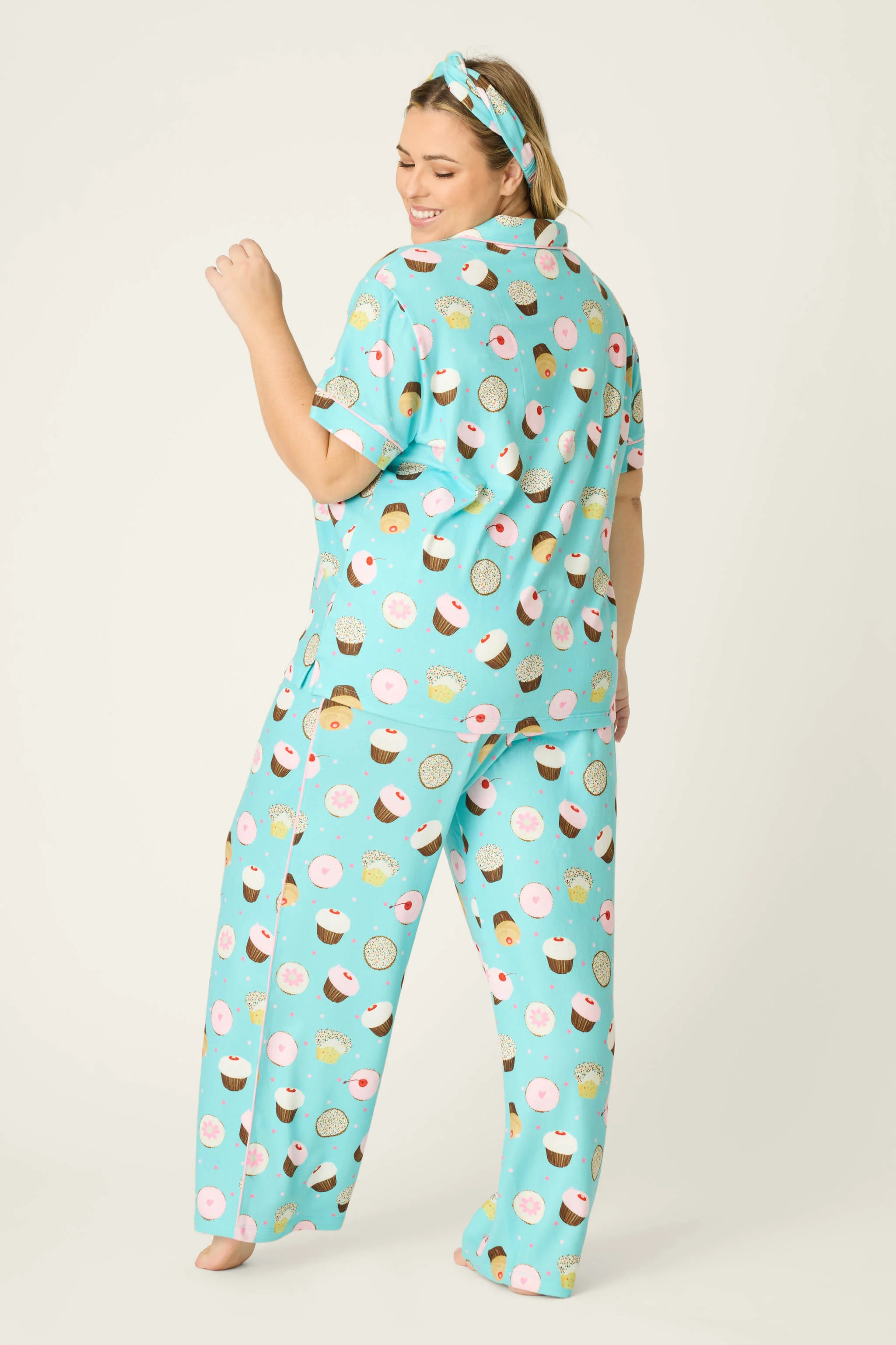 Sweet Life Cupcake Print 3-Piece Plus Size PJ Set - Image 4