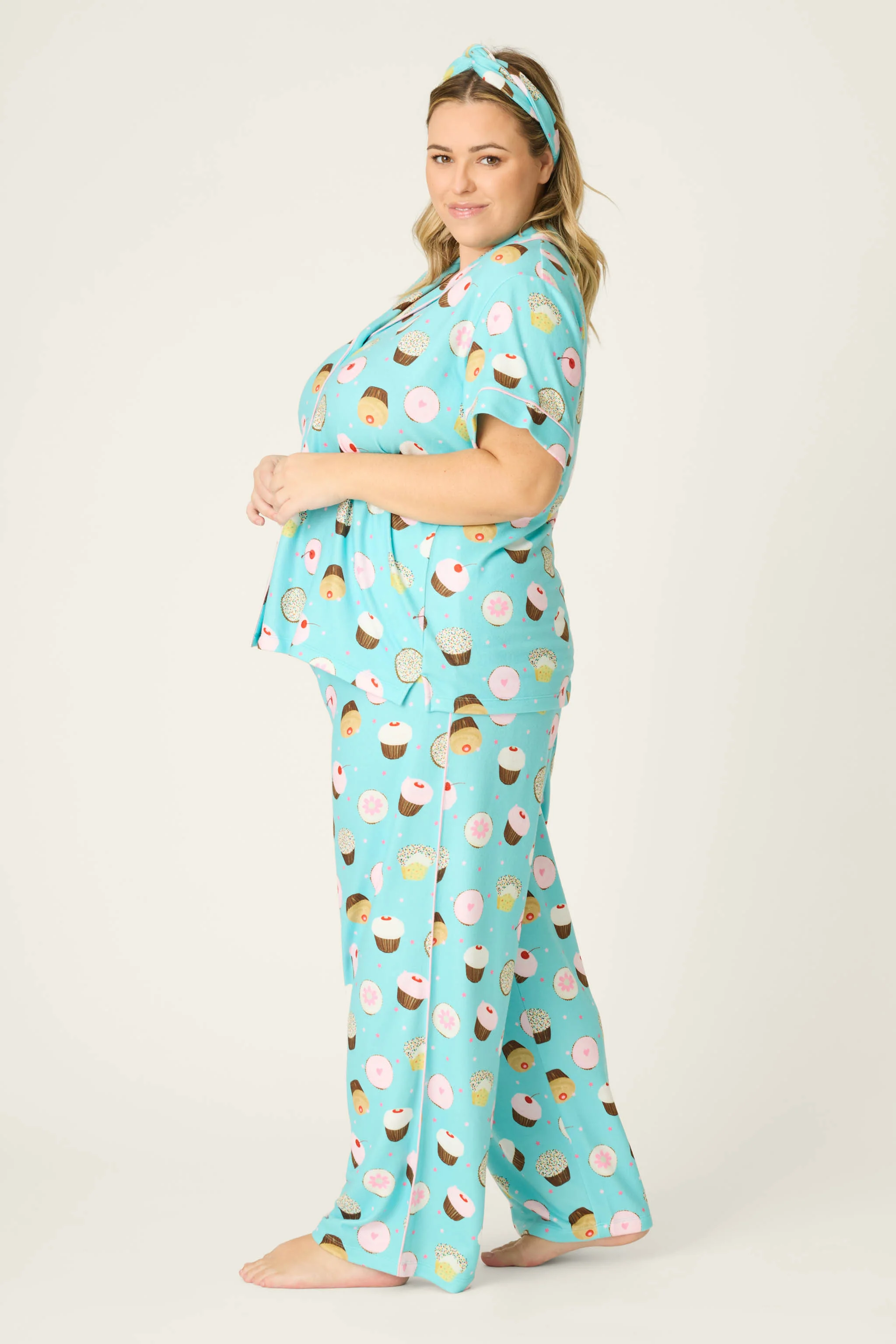 Sweet Life Cupcake Print 3-Piece Plus Size PJ Set - Image 5
