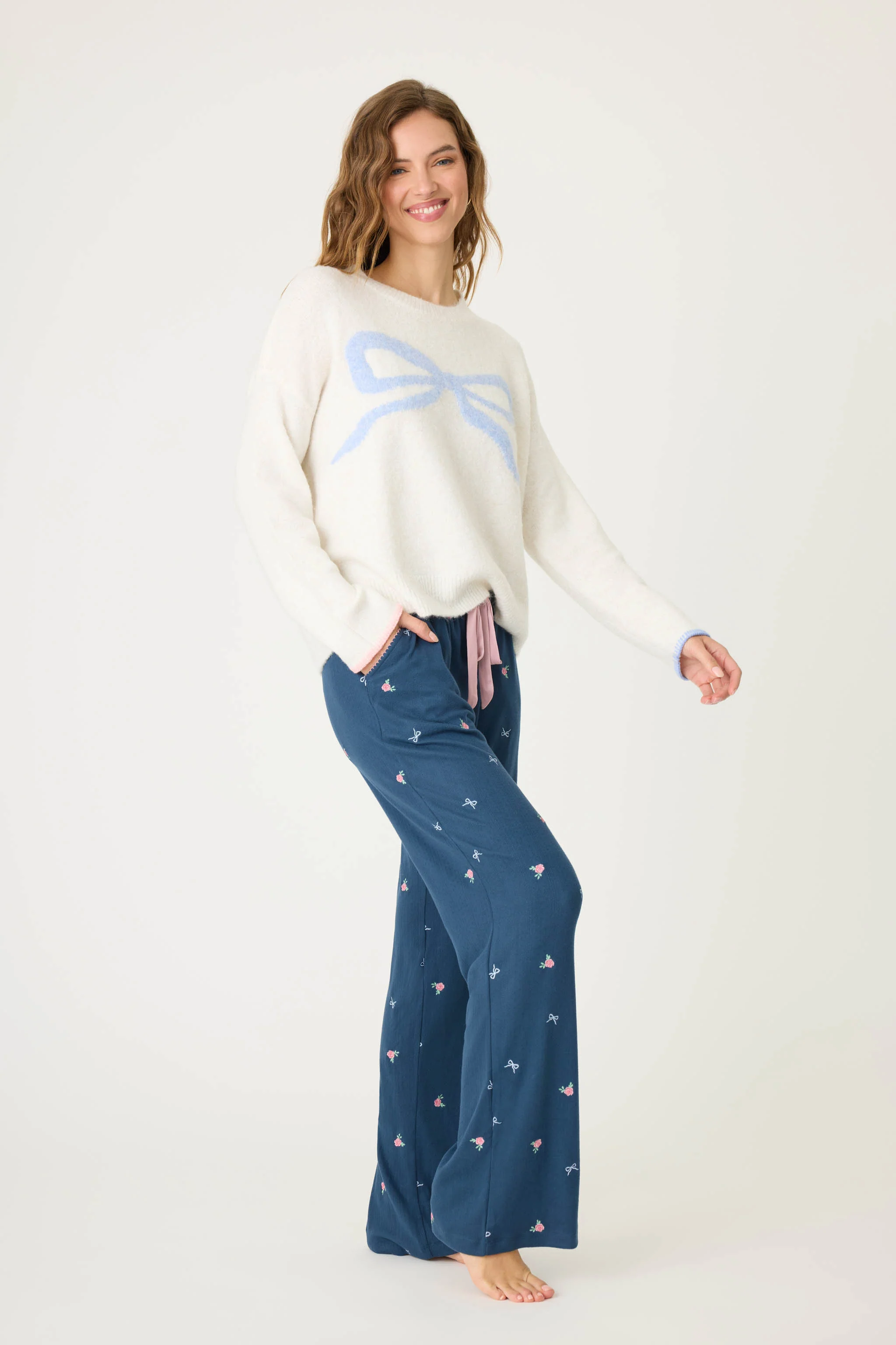 English Rose Bow Snuggle Sweater - Image 3