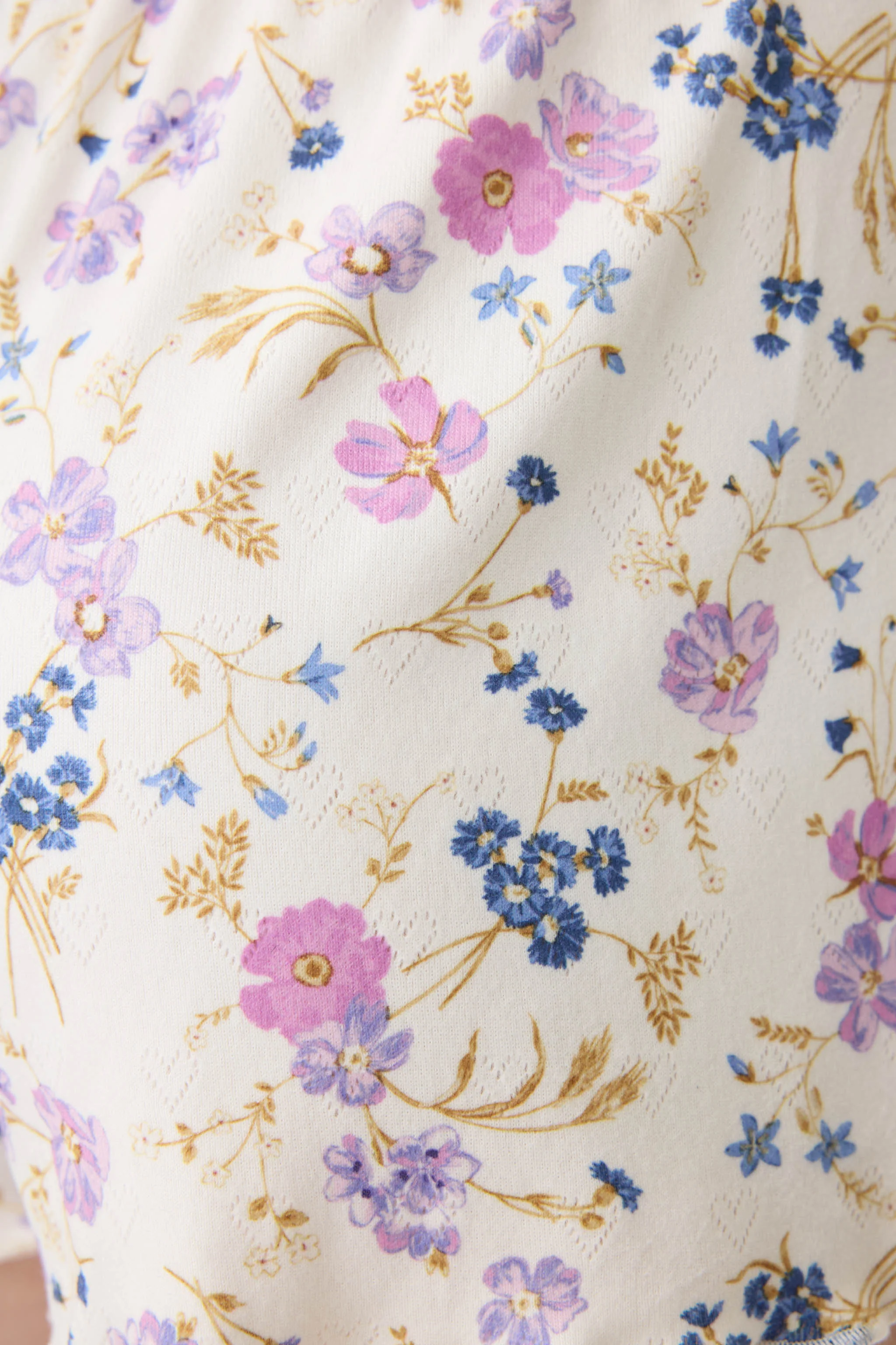 More Amour Banded Shorts - Image 7