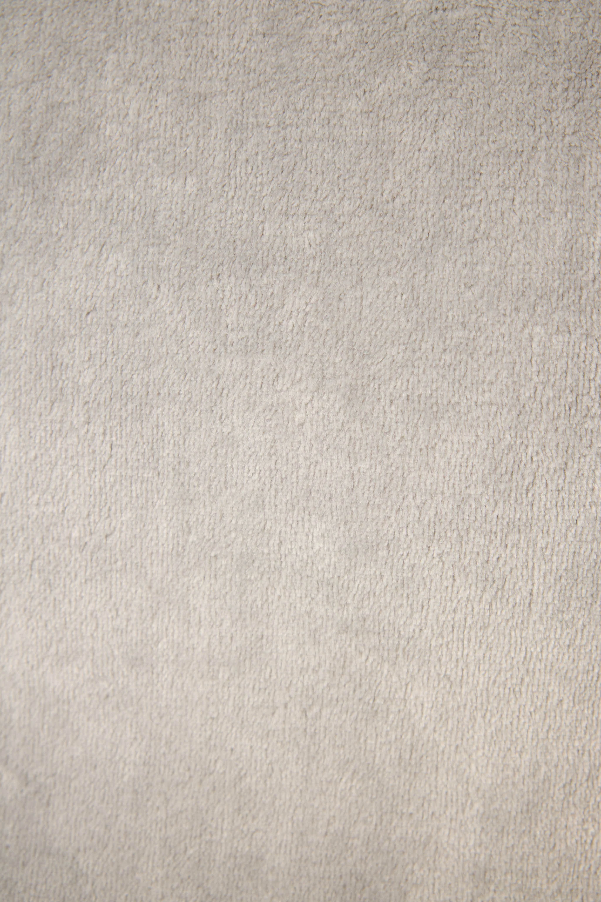 Luxe Plush Solid Frost Gray Robe - Image 5
