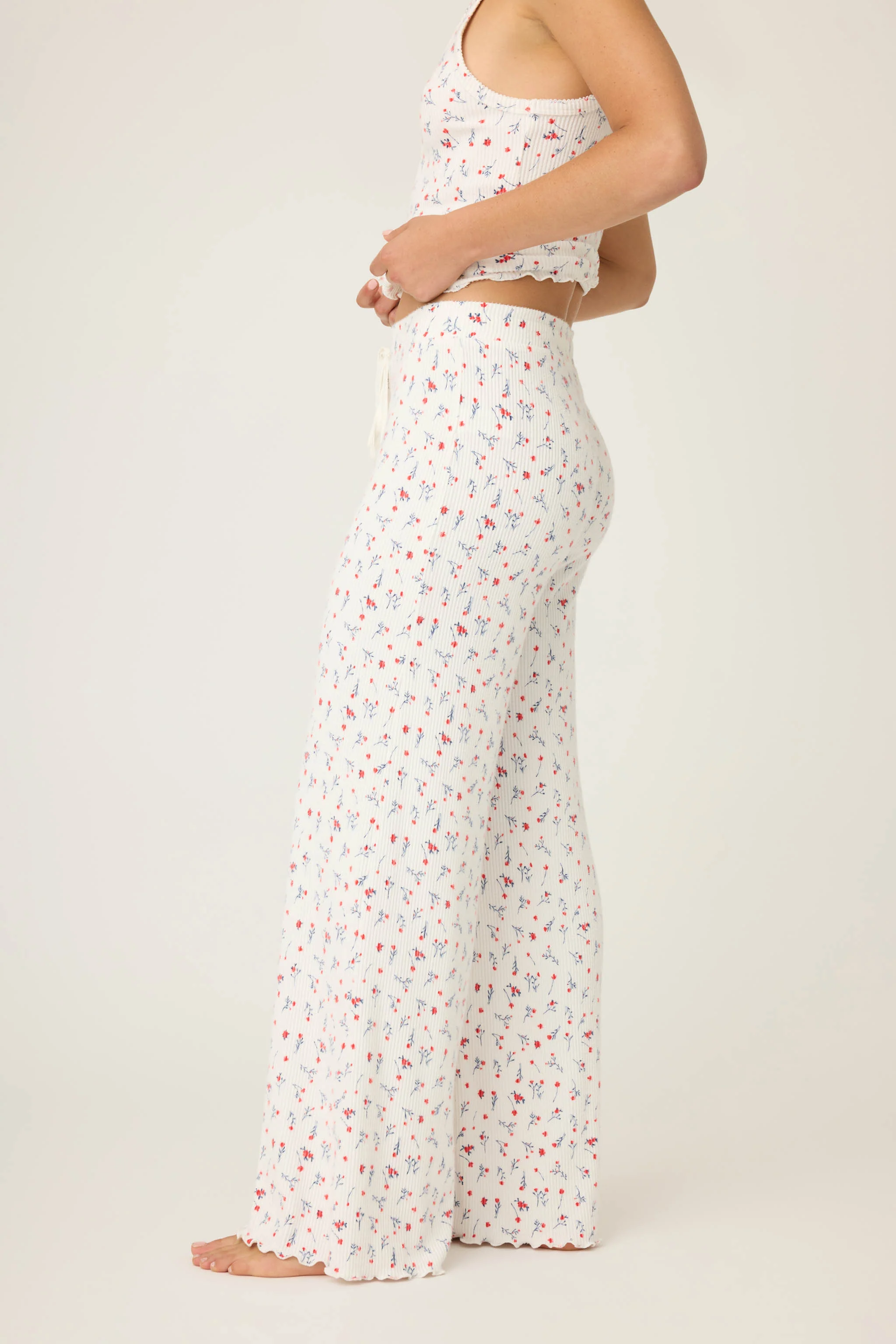 La Rose Ditsy Floral Print Open Leg Pants - Image 5
