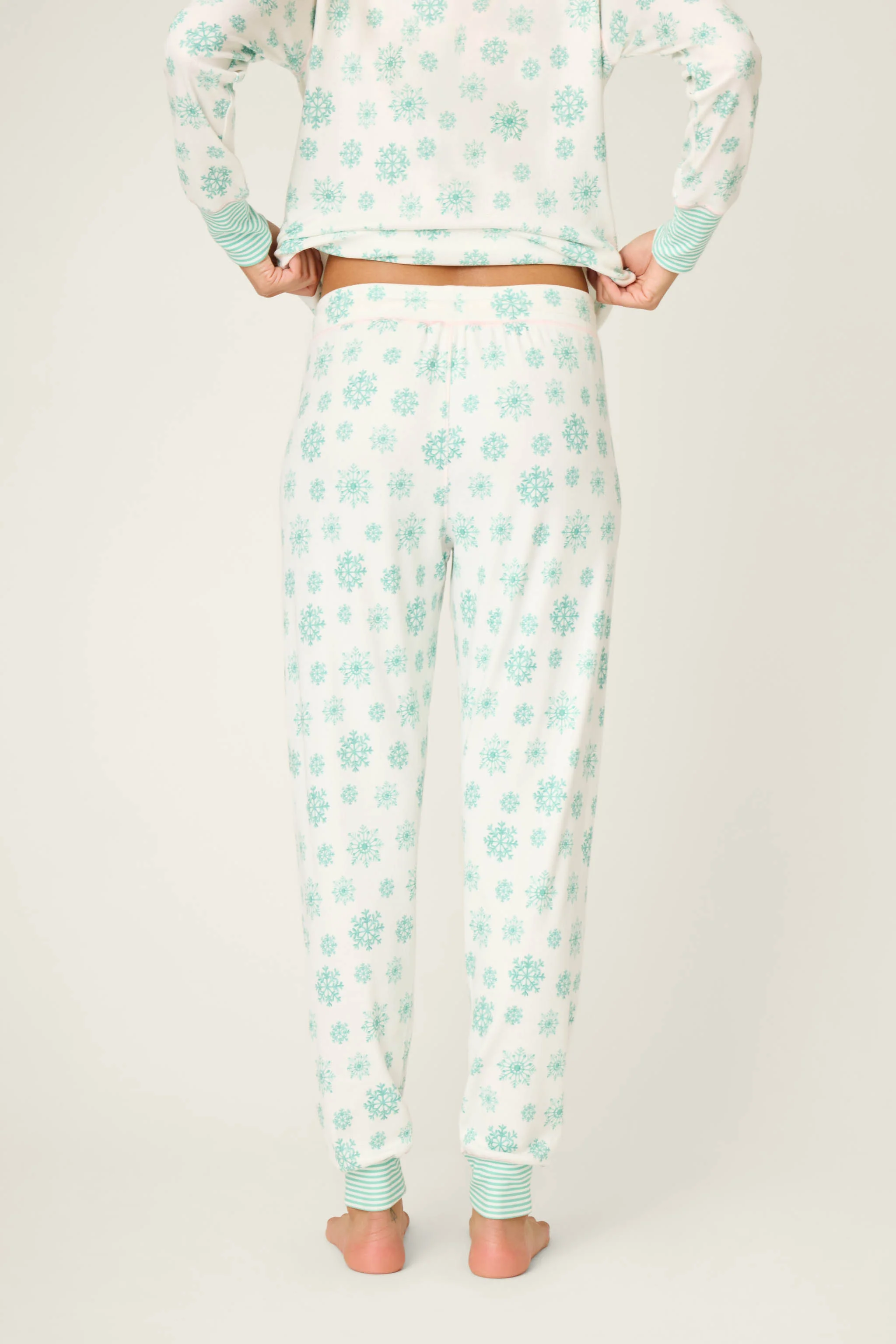 Snowflake Wishes Pointelle Banded Pants - Image 4