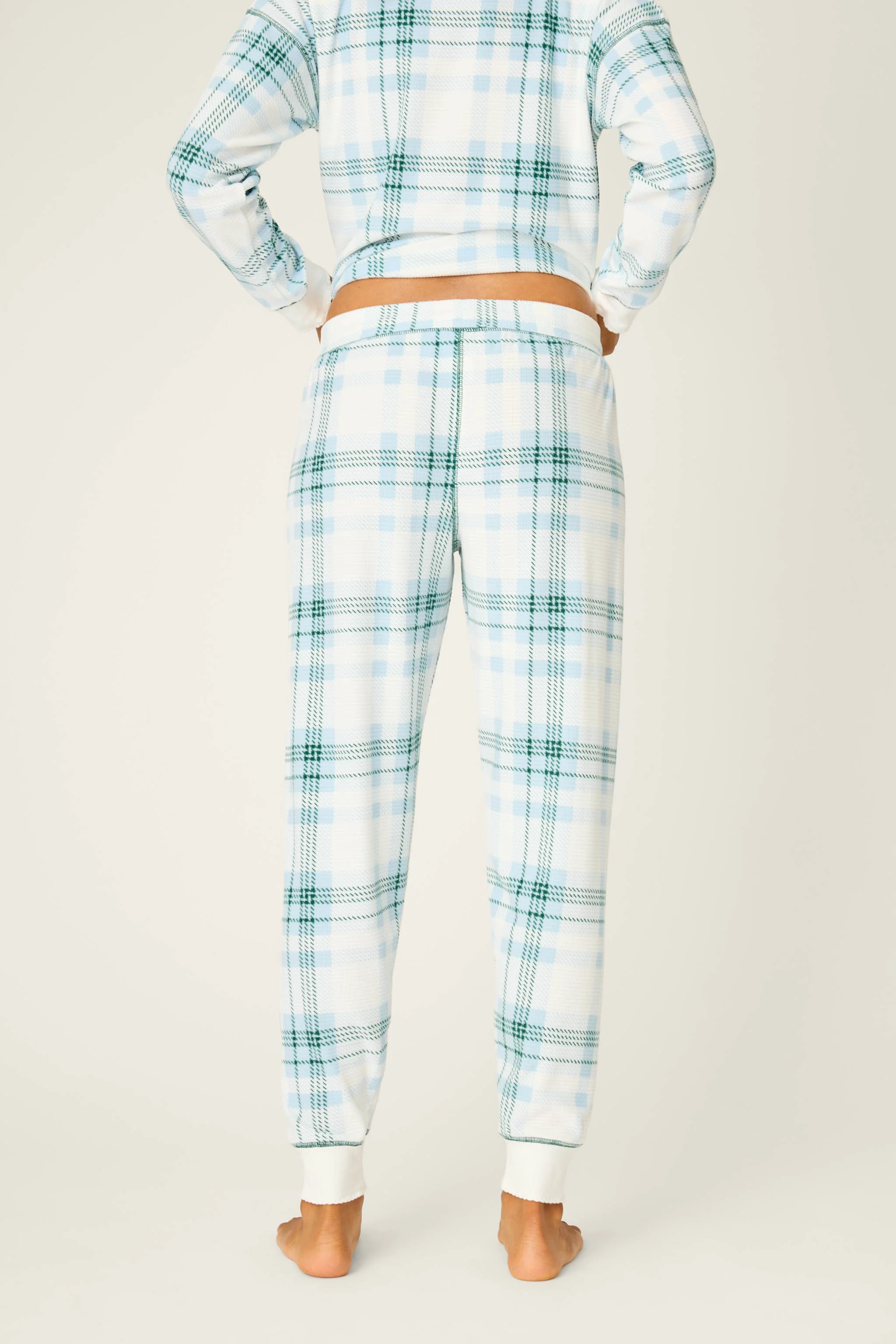 Winter Wonderland Plaid Thermal Velour Banded Pants - Image 4