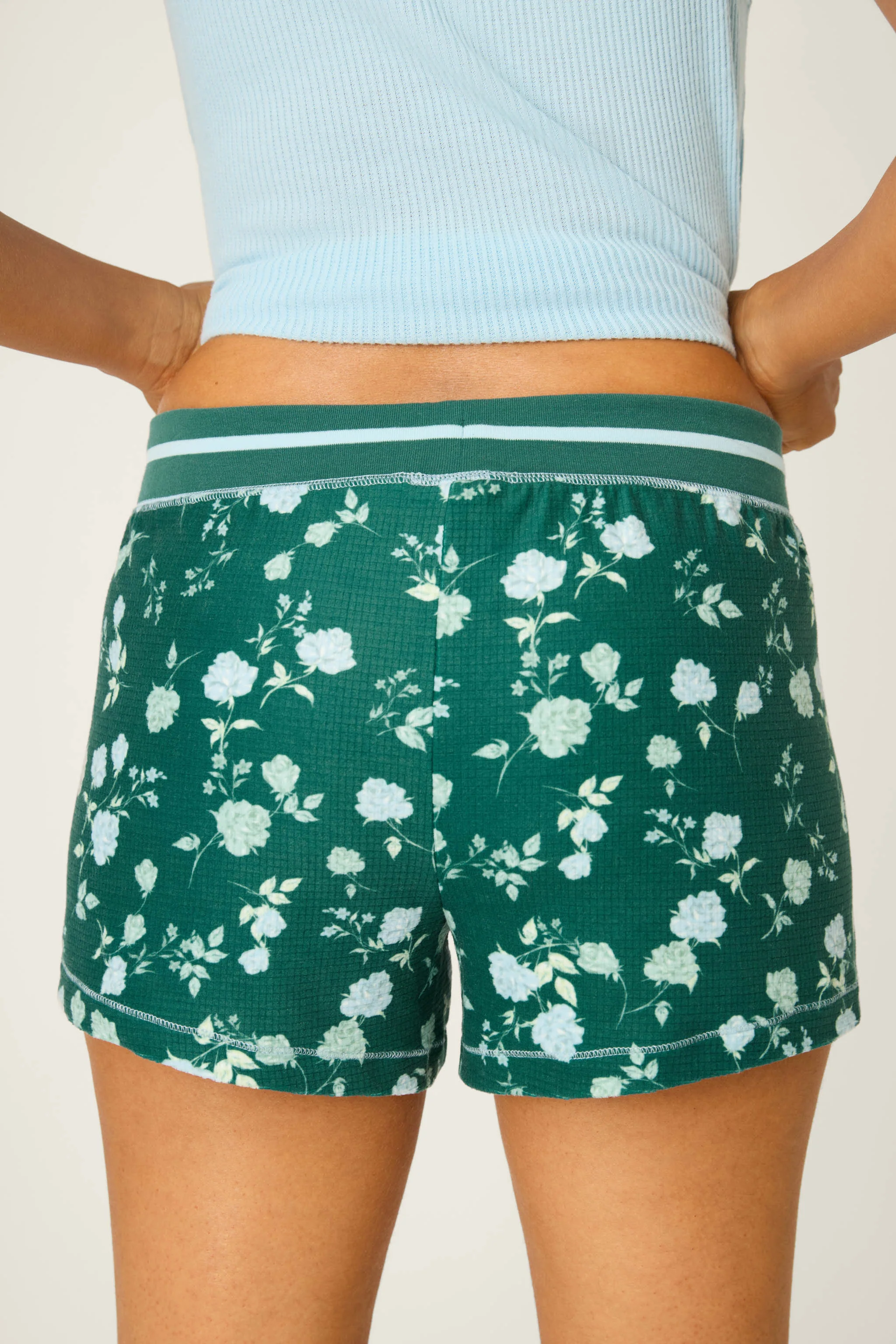 Winter Wonderland Floral Thermal Velour Shorts - Image 4