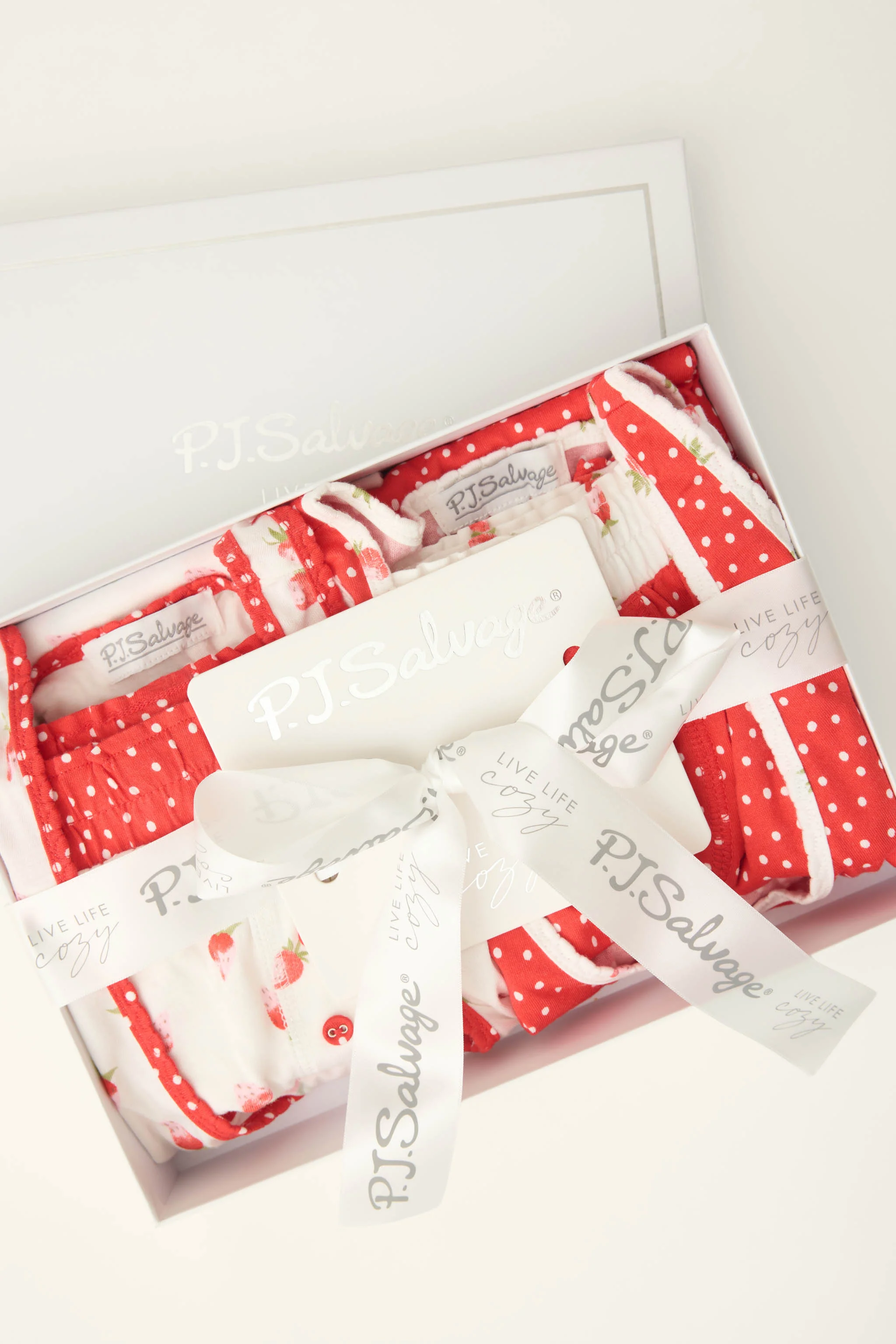 Mix and Match Strawberry Dreams Sleep Set - Image 2