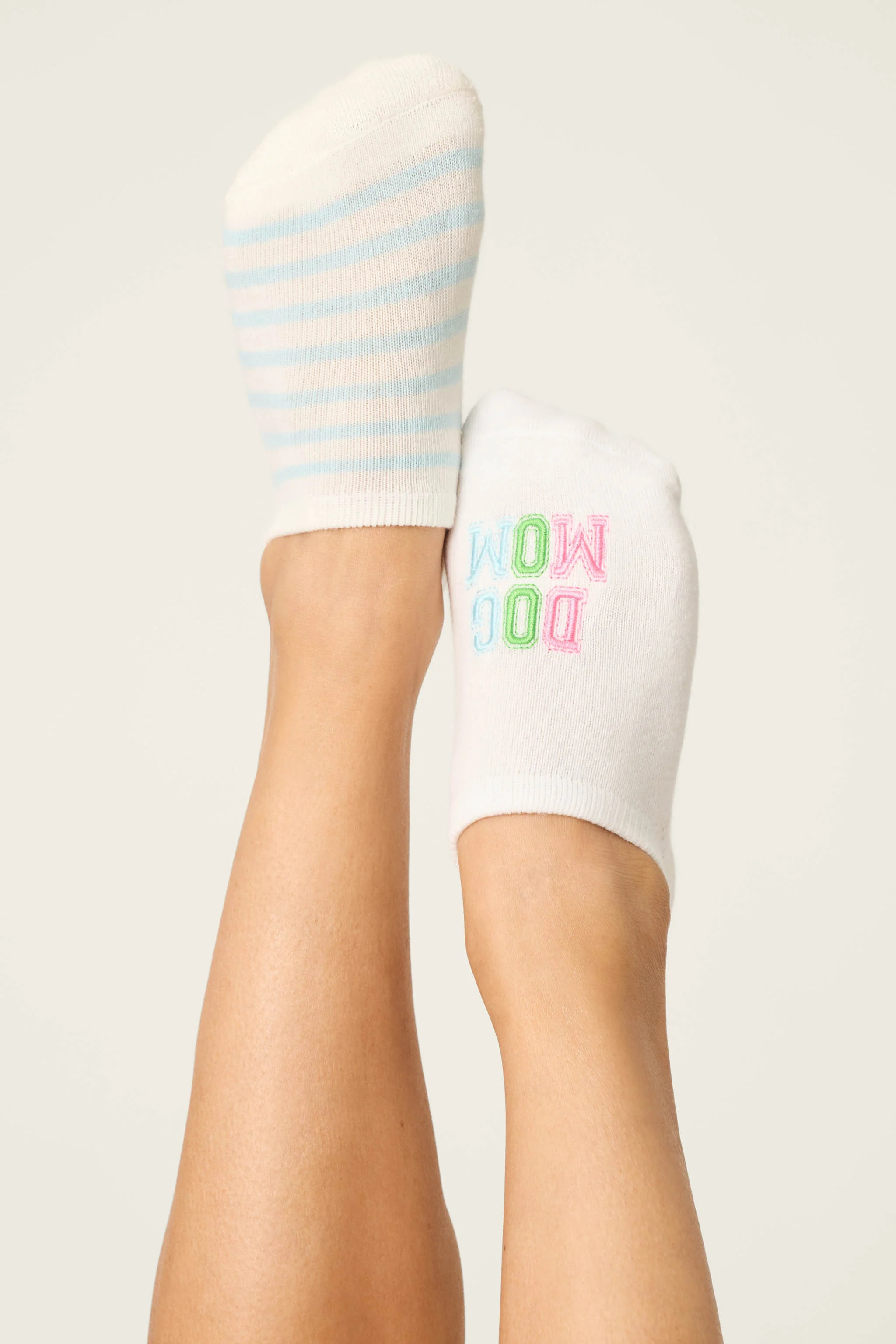 Pupcation Palms Dog Mom 2-Pack Cushion Liner Socks - Image 4