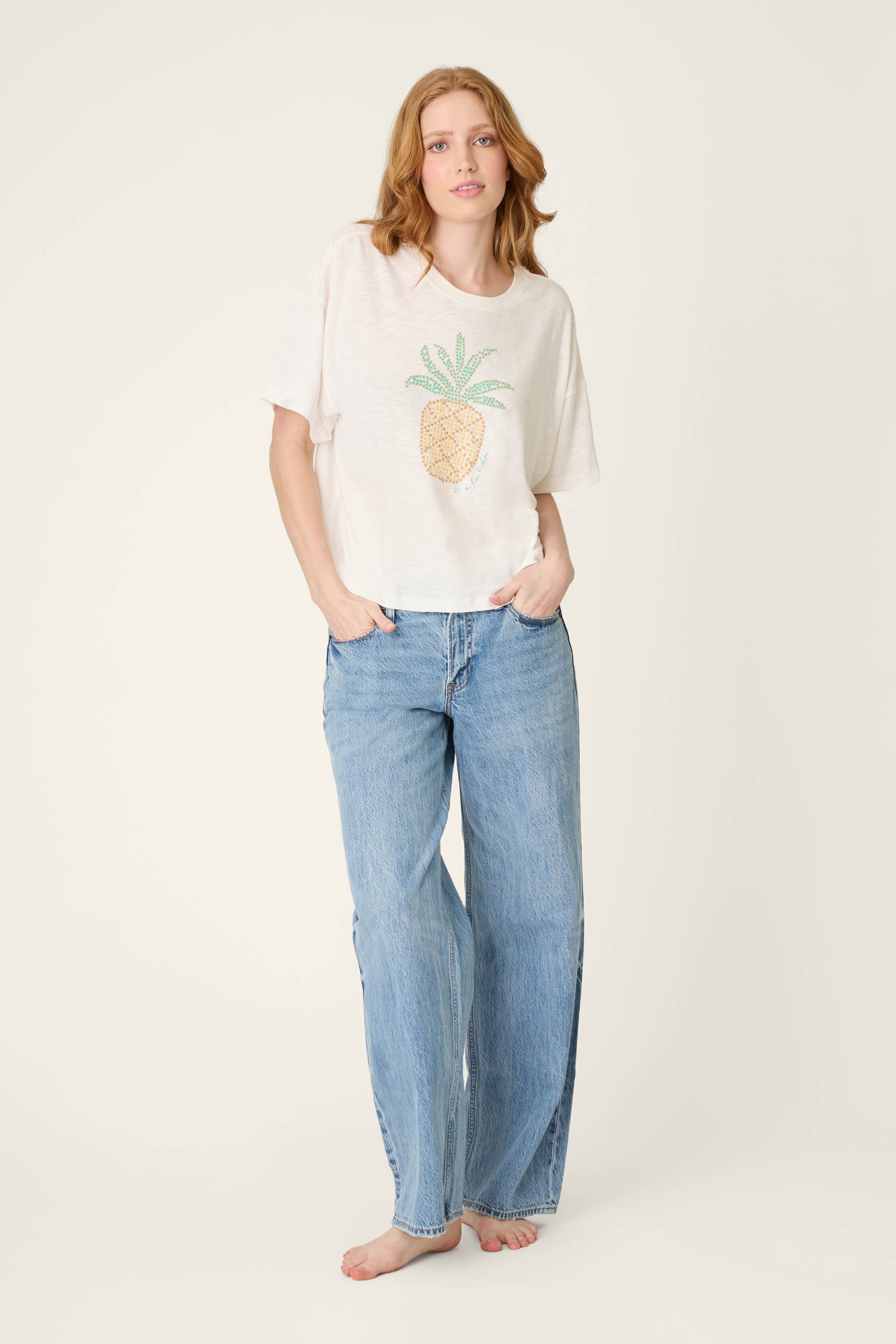 Viva la Vida Puff Paint Pineapple T-Shirt - Image 2