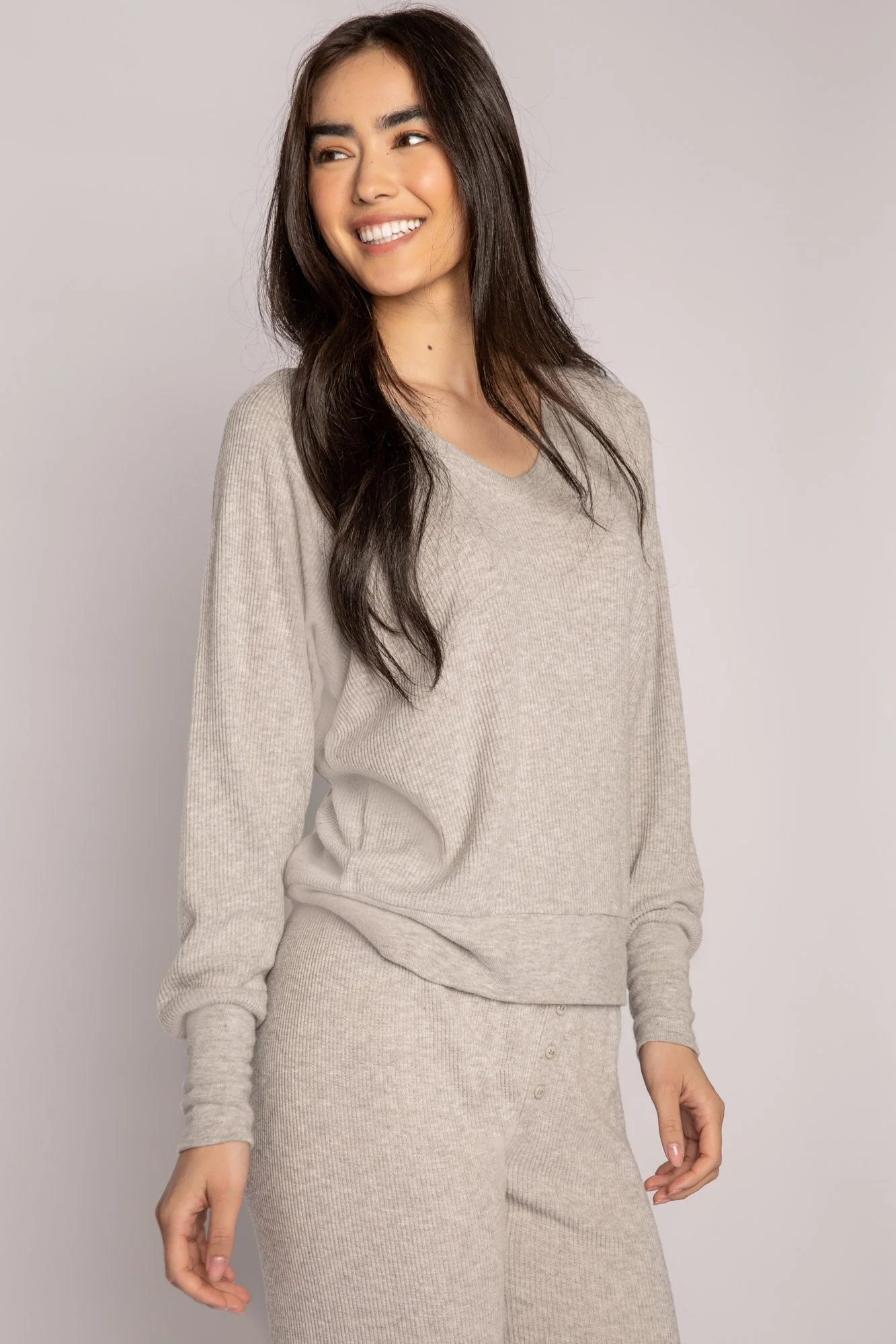 Textured Essentials Heather Grey Lounge Set - Image 4
